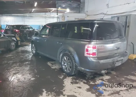 2009 Ford Flex Limited z USA, uszkodzony, nr VIN 2FMDK53C59BA26230